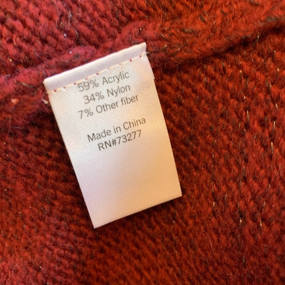 NWT EVRI Size 1X Hooded Burgundy Sweater - Picture 6 of 7